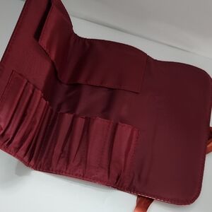 Elegant Burgundy Makeup Brush Holder